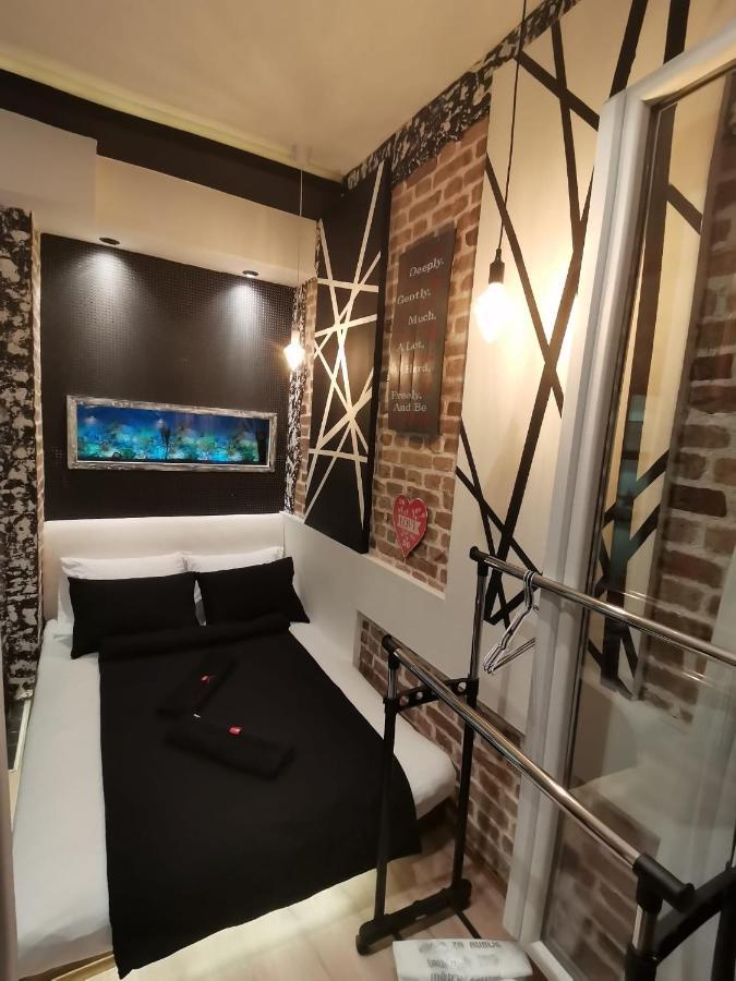 Studio Apartman Black & White Centar Sarajevo Free Parking Екстер'єр фото